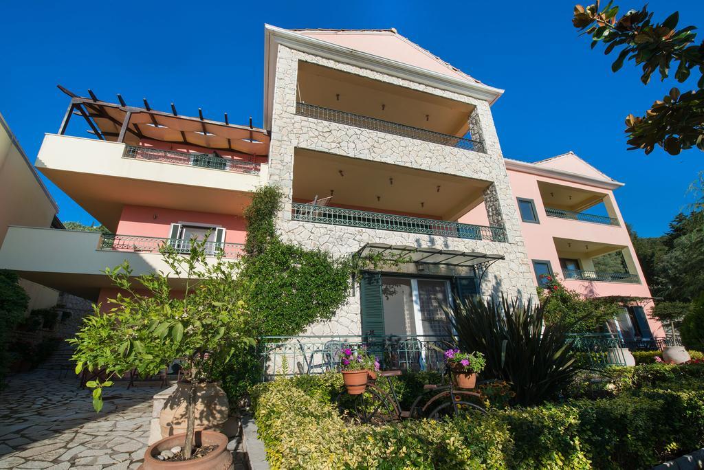 Pirofani Villa Apartments Apolpaina المظهر الخارجي الصورة